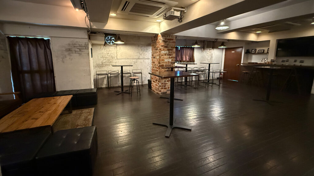 40人、50人、60人におすすめの渋谷で貸切できるお店DeBargeの店内